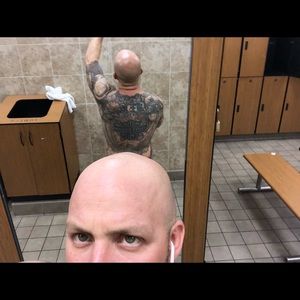 Meet your Posher, Gregory